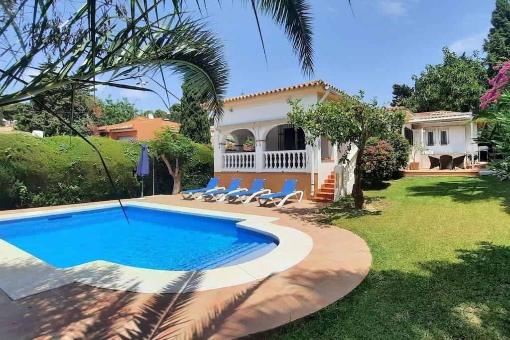 Mimosas Villa